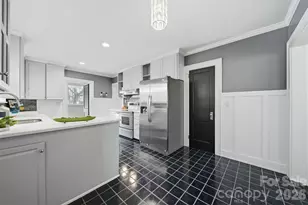 7 Forest Ave, Granite Falls, NC 28630 - Photo 12