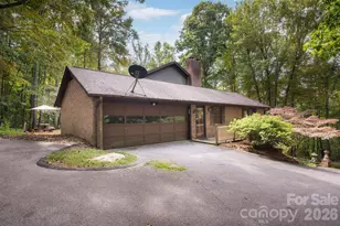 410 Rockwood Dr, Hendersonville, NC 28792 - Photo 36