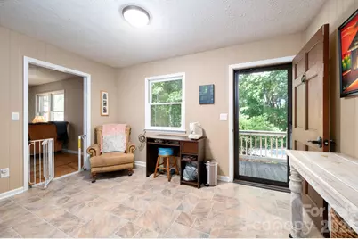 410 Rockwood Drive, Hendersonville, NC 28792 - Photo 18