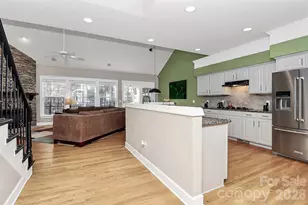 10864 Rogalla Dr, Charlotte, NC 28277 - Photo 8