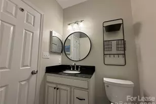 18009 Kings Point Dr, Cornelius, NC 28031 - Photo 12