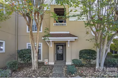 18009 Kings Point Drive #M, Cornelius, NC 28031 - Photo 2