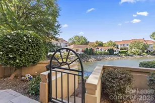 18009 Kings Point Dr, Cornelius, NC 28031 - Photo 28