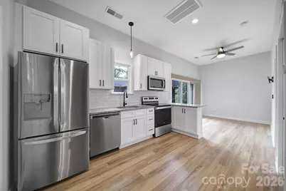 1638 Longfellow Street, Charlotte, NC 28205 - Photo 32