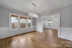 1638 Longfellow St, Charlotte, NC 28205 - Photo 8