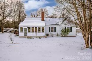 198 Center St, Cooleemee, NC 27014 - Photo 2