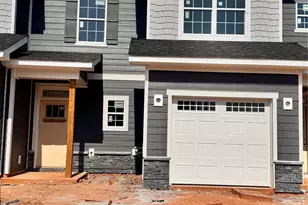 716 Pinecone Dr, Gastonia, NC 28056 - Photo 2