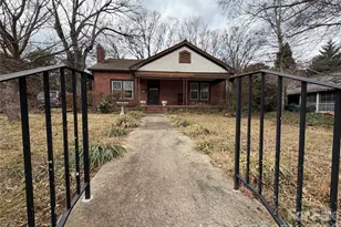 132 W Stewart Ave, Mooresville, NC 28115 - Photo 4