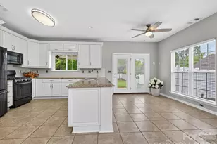 3416 Fairfax Woods Dr, Matthews, NC 28105 - Photo 8