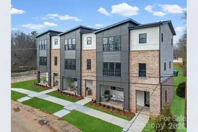 401 N Lee Street #B, Mount Holly, NC 28120 - Photo 1