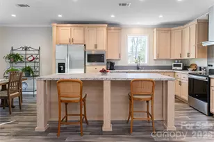 321 Flat Creek Rd, Black Mountain, NC 28711 - Photo 14