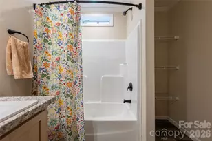 321 Flat Creek Rd, Black Mountain, NC 28711 - Photo 26