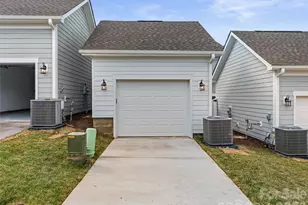 133 Cherry Spgs Ln, Asheville, NC 28804 - Photo 12