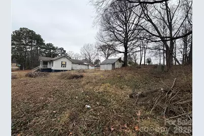 1814 W C Street, Kannapolis, NC 28081 - Photo 2