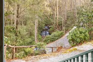 581 Hubbard Holw Rd, Rosman, NC 28772 - Photo 10