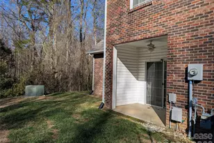 2104 Sardony Ln, Charlotte, NC 28213 - Photo 22