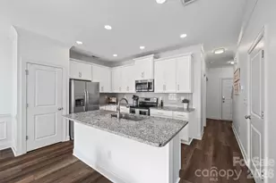 263 Keener Blvd, Belmont, NC 28012 - Photo 2