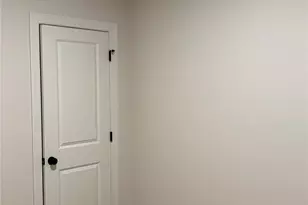 4815 Victoria Ave, Charlotte, NC 28269 - Photo 16