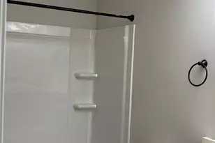 4815 Victoria Ave, Charlotte, NC 28269 - Photo 22