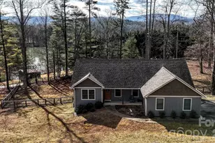 12 Crystal Cove Dr, Hendersonville, NC 28739 - Photo 1