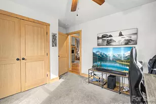 12 Crystal Cove Dr, Hendersonville, NC 28739 - Photo 28