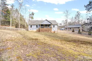 12 Crystal Cove Dr, Hendersonville, NC 28739 - Photo 10