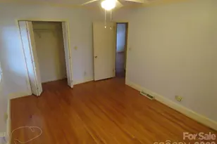 7636 Michael Dr, Charlotte, NC 28215 - Photo 16