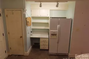 7636 Michael Dr, Charlotte, NC 28215 - Photo 30