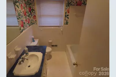 7636 Michael Drive, Charlotte, NC 28215 - Photo 18