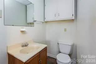 180 Lakewood Dr, Asheville, NC 28803 - Photo 26