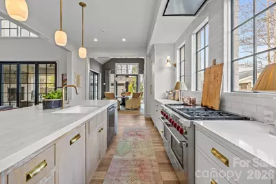 1344 Biltmore Drive, Charlotte, NC 28207 - Photo 10