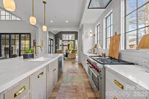 1344 Biltmore Dr, Charlotte, NC 28207 - Photo 10