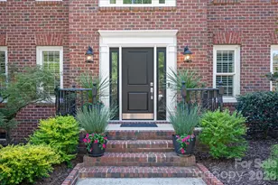 1302 Foxfield Rd, Waxhaw, NC 28173 - Photo 2