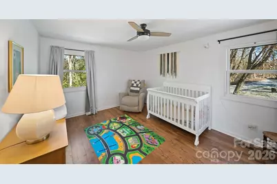 345 Kingswood Drive, Hendersonville, NC 28792 - Photo 16