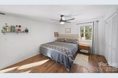 345 Kingswood Drive, Hendersonville, NC 28792 - Photo 12