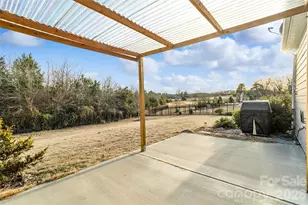 4211 Maggie Springs Way, Clover, SC 29710 - Photo 38