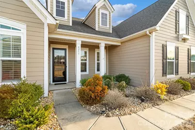 4211 Maggie Springs Way, Clover, SC 29710 - Photo 4