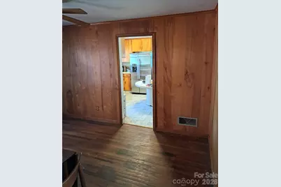 3218 Driftwood Drive, Charlotte, NC 28205 - Photo 10