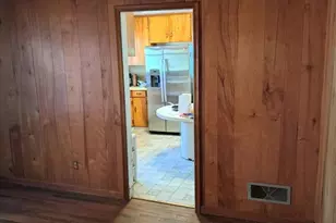 3218 Driftwood Dr, Charlotte, NC 28205 - Photo 10