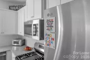 1940 Highland Park Dr, Charlotte, NC 28269 - Photo 6