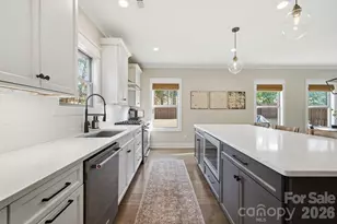 4353 Spring St, Matthews, NC 28105 - Photo 8