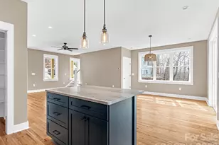 112 Alma Ln, Asheville, NC 28806 - Photo 16