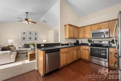 6361 Cora Street, Charlotte, NC 28216 - Photo 6