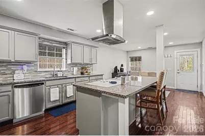 1106 Vine Cliff Lane, Charlotte, NC 28214 - Photo 8