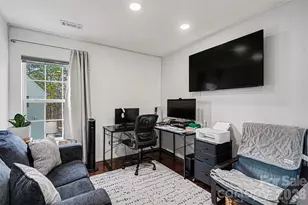 1106 Vine Cliff Ln, Charlotte, NC 28214 - Photo 10