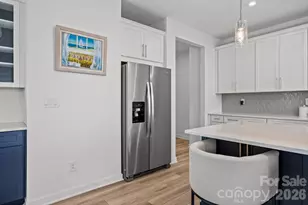 6018 Valehaven Pl, Charlotte, NC 28269 - Photo 12