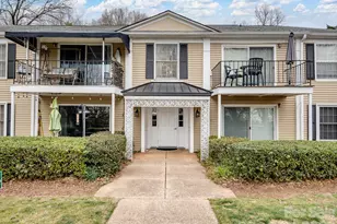 7034 Quail Hill Rd, Charlotte, NC 28210 - Photo 2