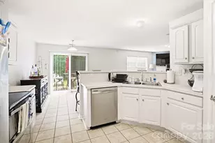 2260 Wexford Way, Statesville, NC 28625 - Photo 14