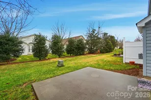 284 Garnet Ct, Fort Mill, SC 29708 - Photo 40