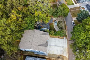 105 N Smallwood Pl, Charlotte, NC 28216 - Photo 30